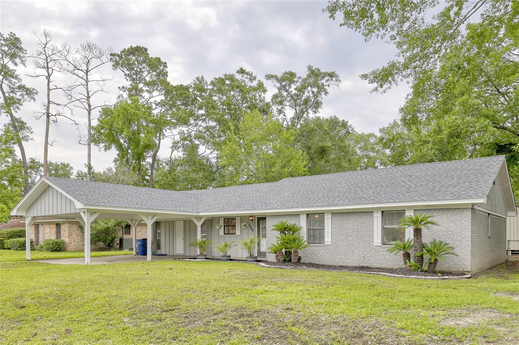 126 Queens Row, Lumberton, Texas image 2