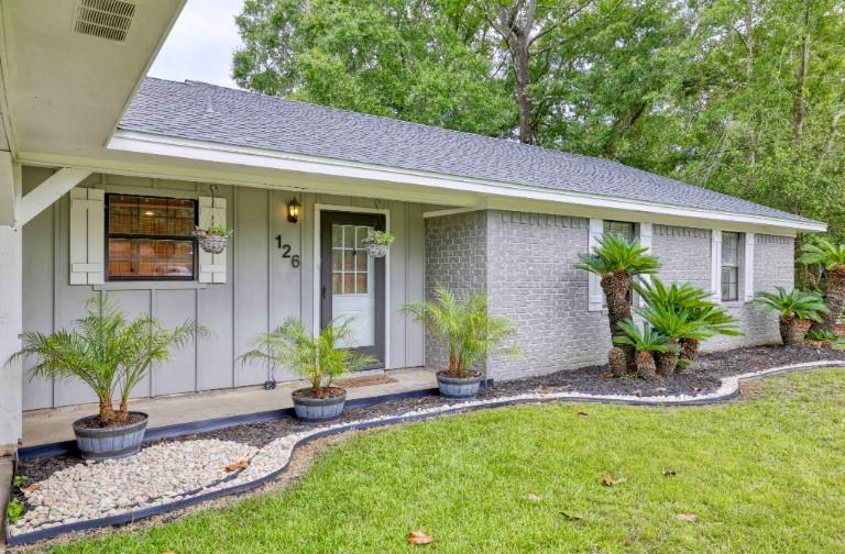 126 Queens Row, Lumberton, Texas image 4