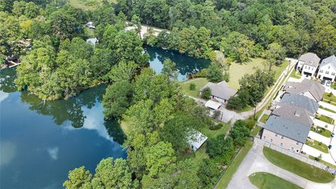 A home in Conroe