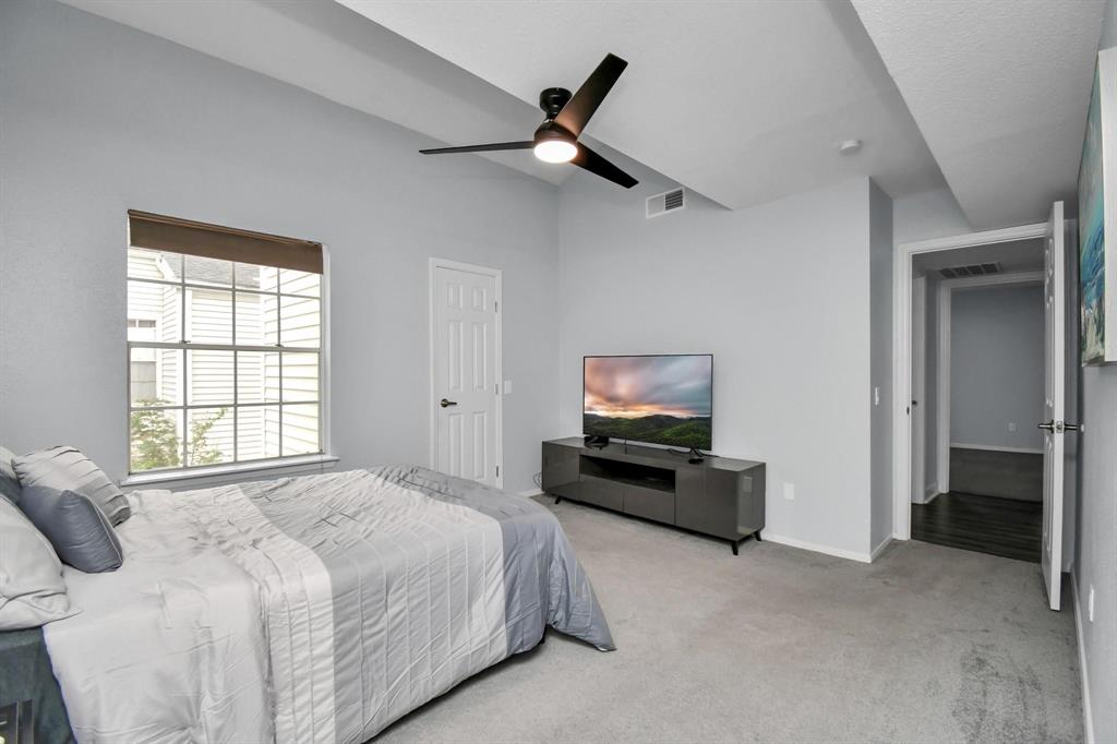9809 Richmond Avenue #B13, Houston, Texas image 10