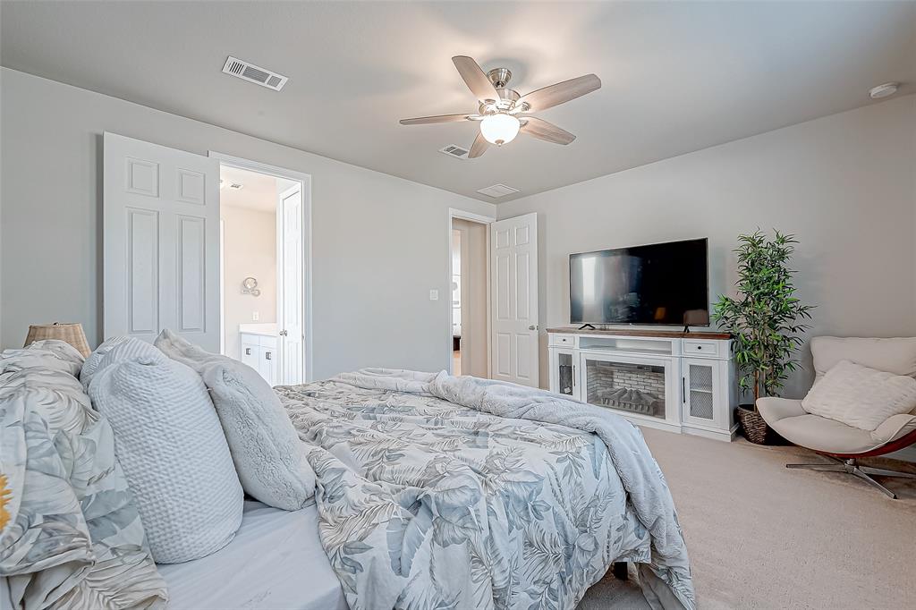 13207 Moorlands Hills Drive, Humble, Texas image 23