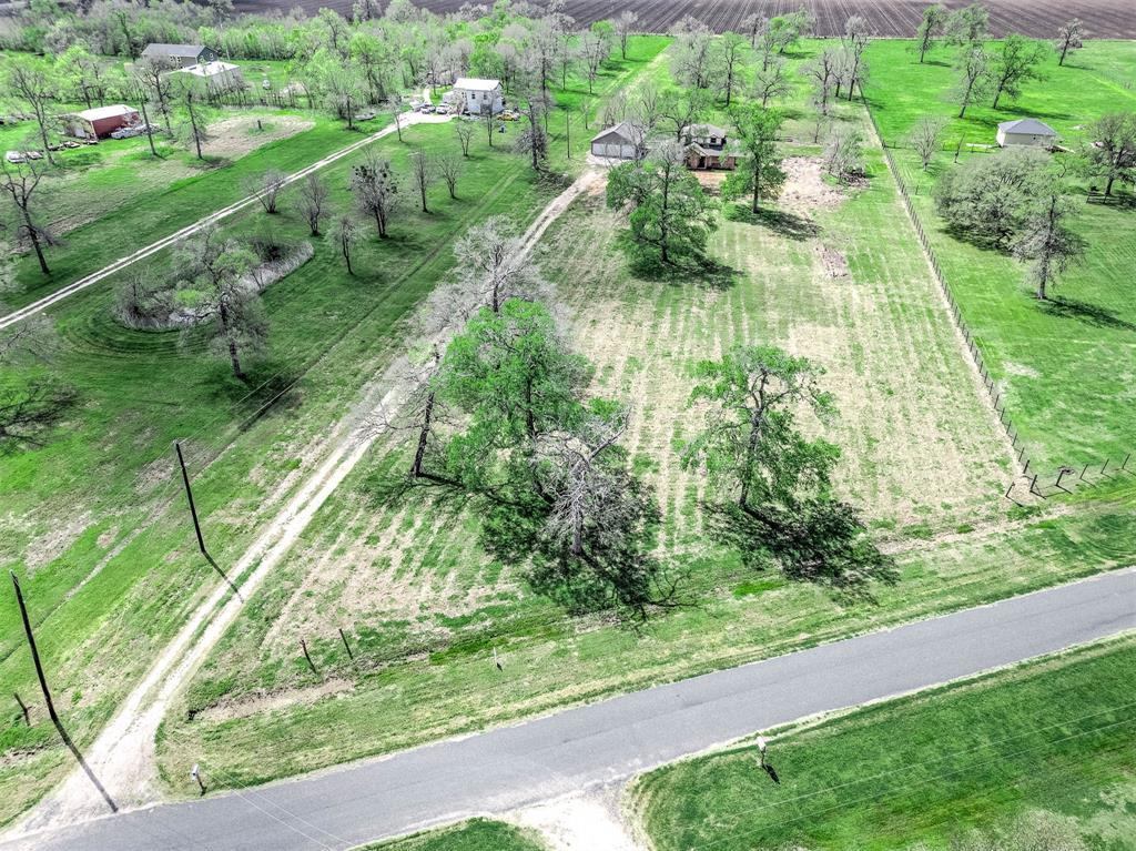 3607 Peach Creek Drive, Wharton, Texas image 48
