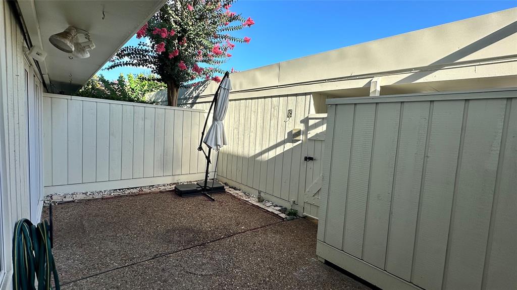 407 Bendwood Drive #38, Houston, Texas image 18