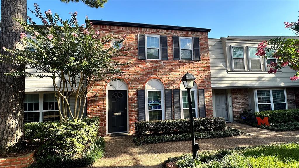 407 Bendwood Drive #38, Houston, Texas image 1