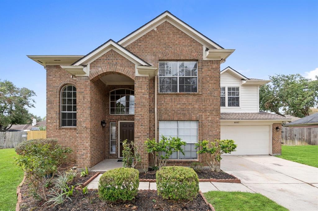 4607 Brookren Court, Pearland, Texas image 1