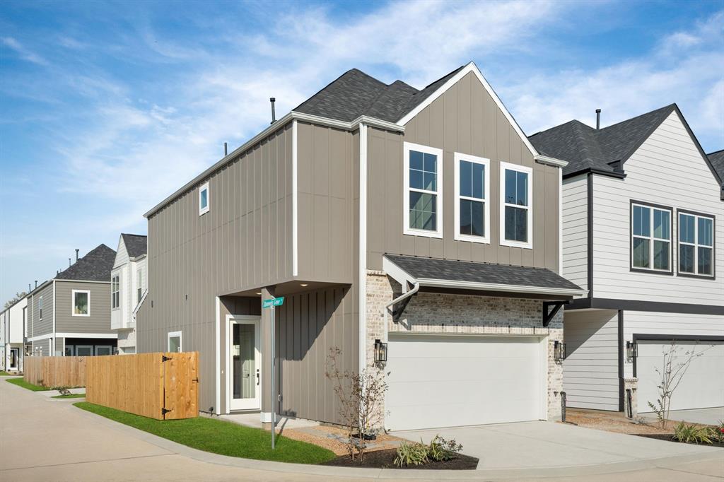 414 Stonework Landing Lane, Houston, Texas image 1