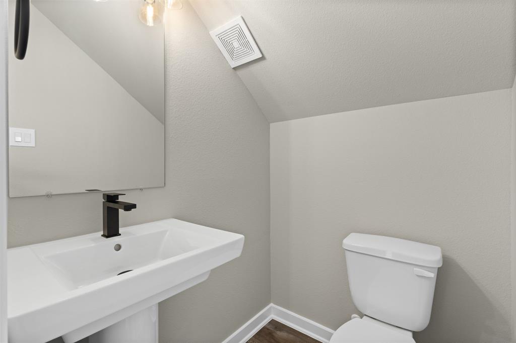 414 Stonework Landing Lane, Houston, Texas image 19