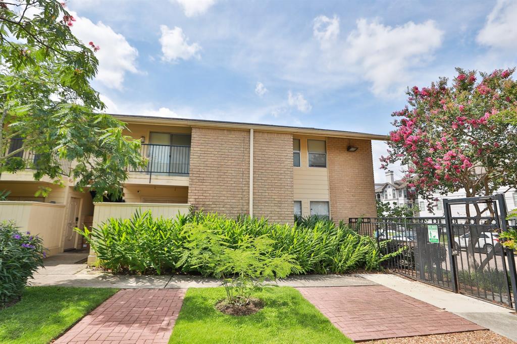 3131 Cummins Street 50