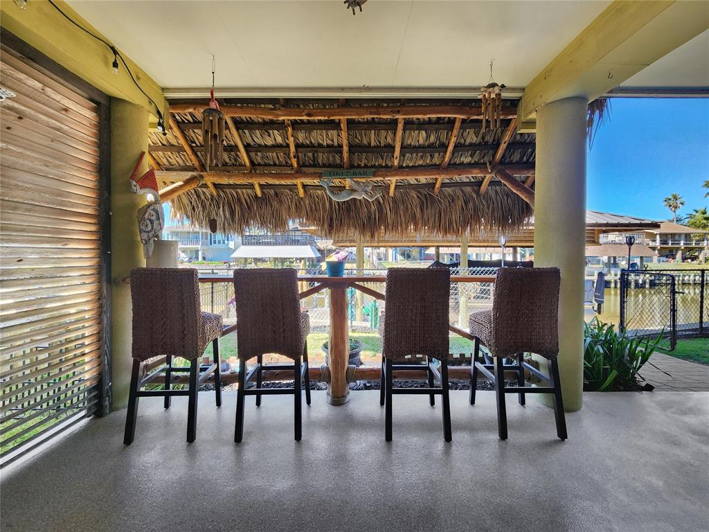 15 N Flamingo Street