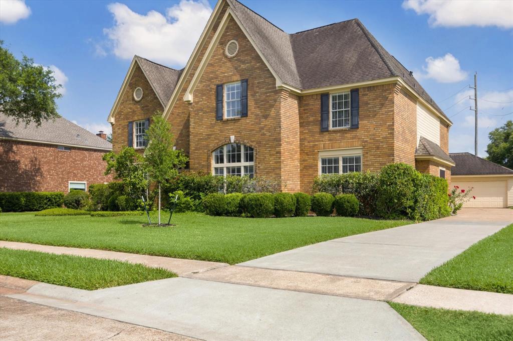 42 Stalybridge Street, Sugar Land, Texas image 2