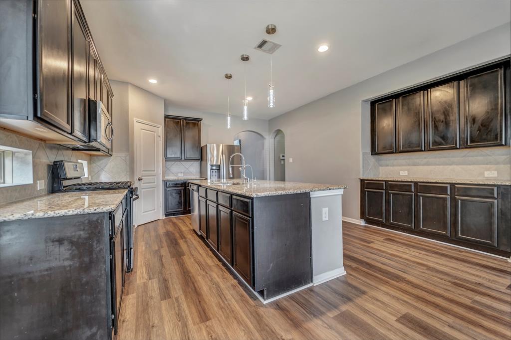 3714 Logandale Ridge Lane, Katy, Texas image 9