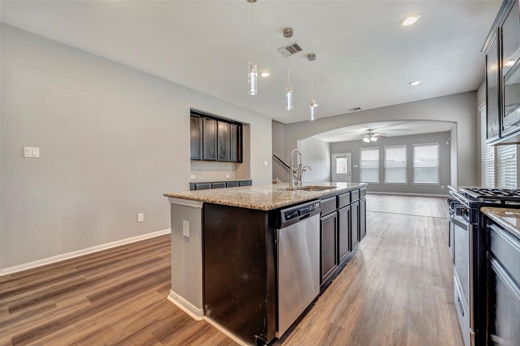 3714 Logandale Ridge Lane, Katy, Texas image 10