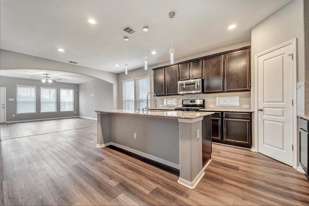 3714 Logandale Ridge Lane, Katy, Texas image 14