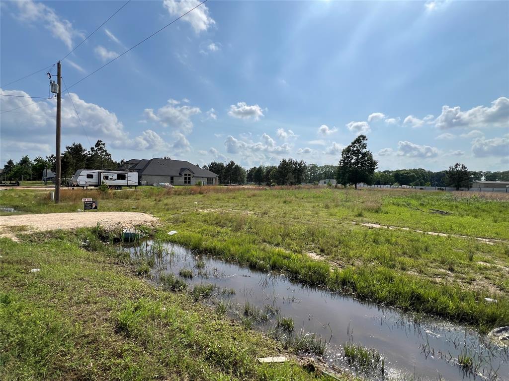 547 Road 5105, Cleveland, Texas image 5