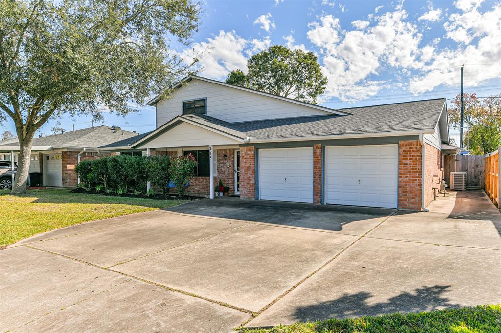 822 N Kaufman Drive