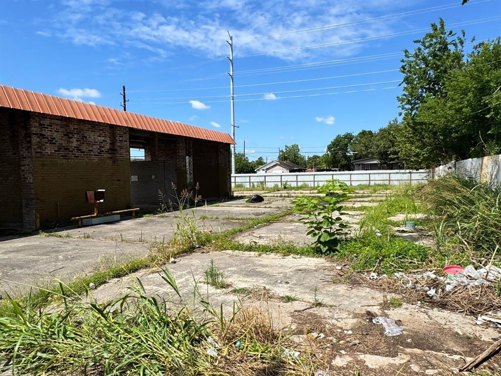 409 Bolden Street, Houston, Texas image 3