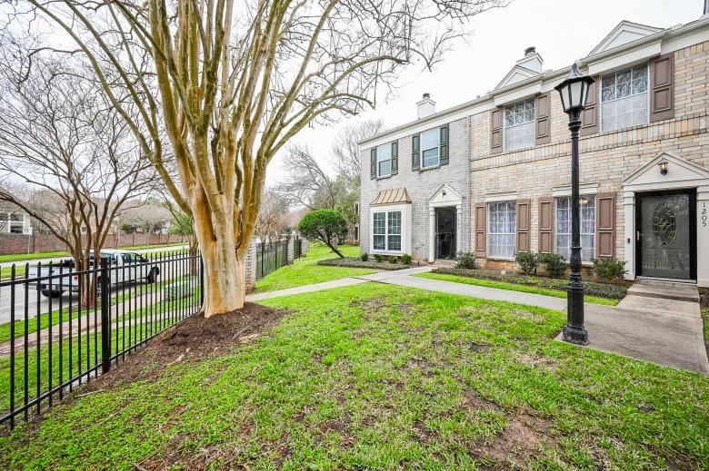 2910 Grants Lake Blvd Blvd #1205, Sugar Land, Texas image 1