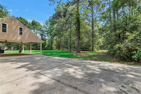 A home in Conroe