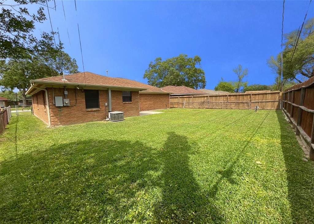 225 Robin Street, Deer Park, Texas image 36
