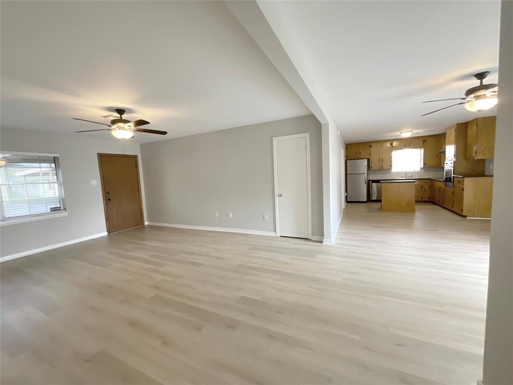 225 Robin Street, Deer Park, Texas image 12