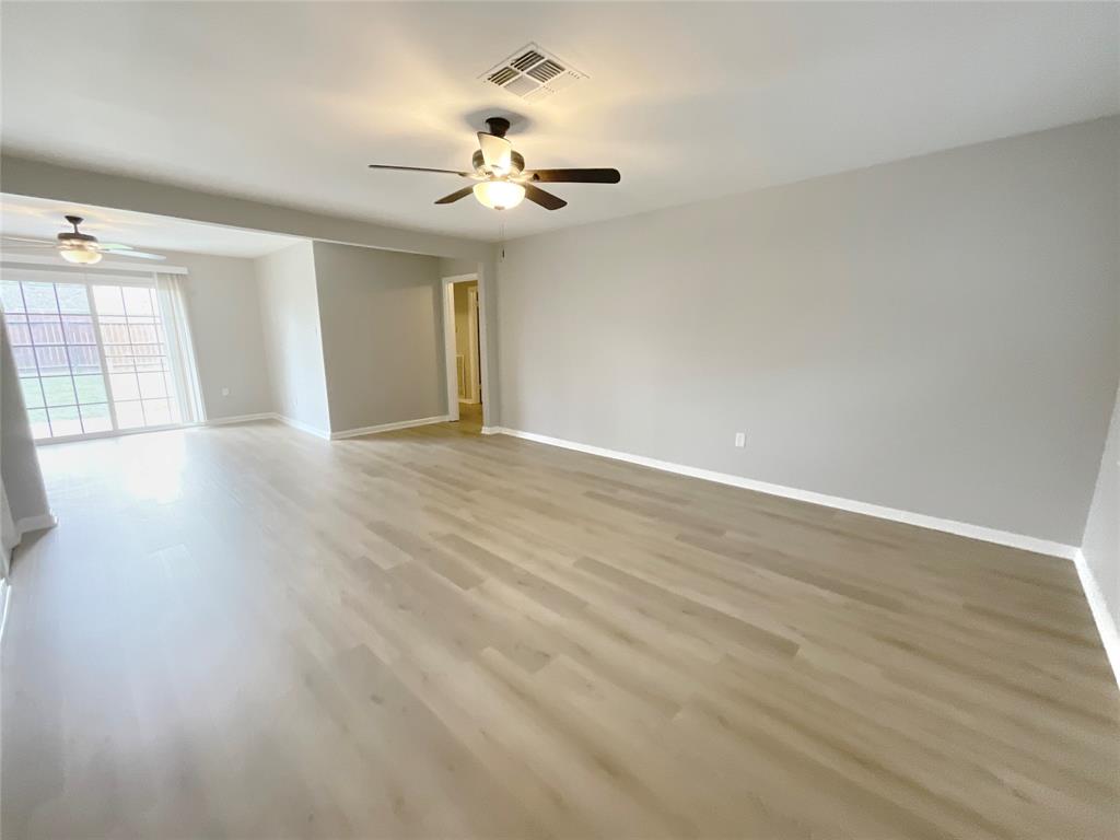 225 Robin Street, Deer Park, Texas image 8
