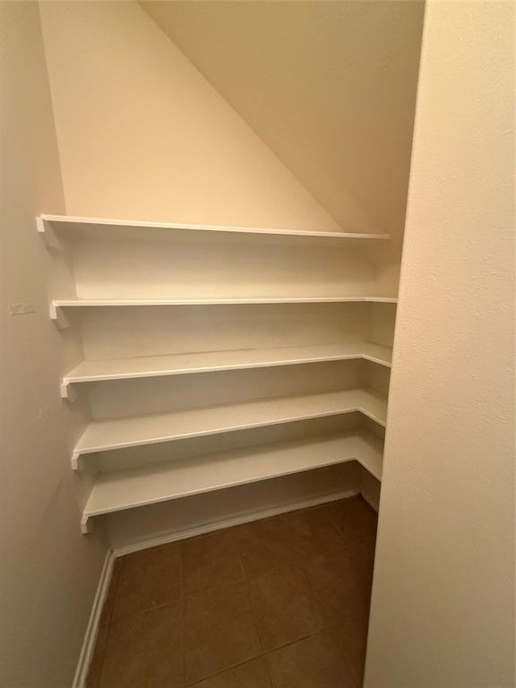 226 W Stedhill Loop, Conroe, Texas image 2