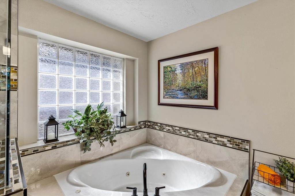 27 Laguna Road, Montgomery, Texas image 30