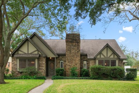 A home in Lake Jackson