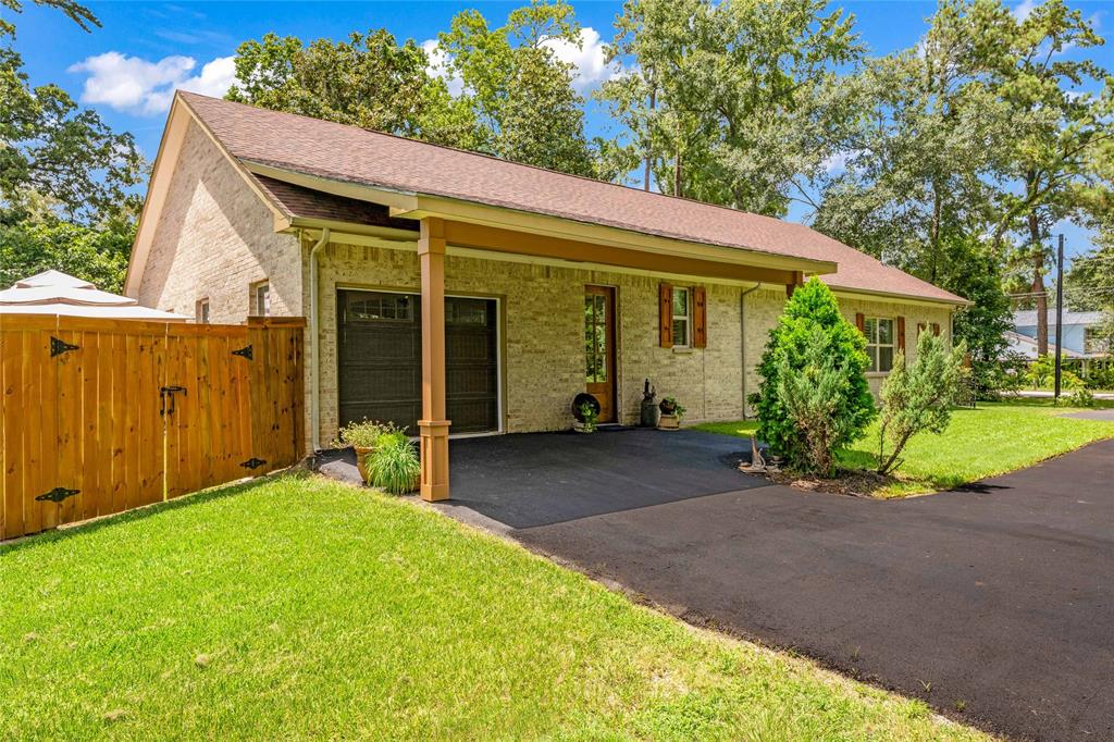 25737 Glen Loch Drive