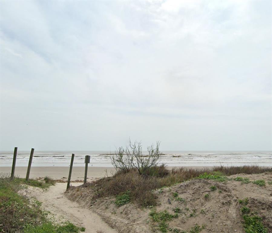 4013 Las Palmas, Galveston, Texas image 7