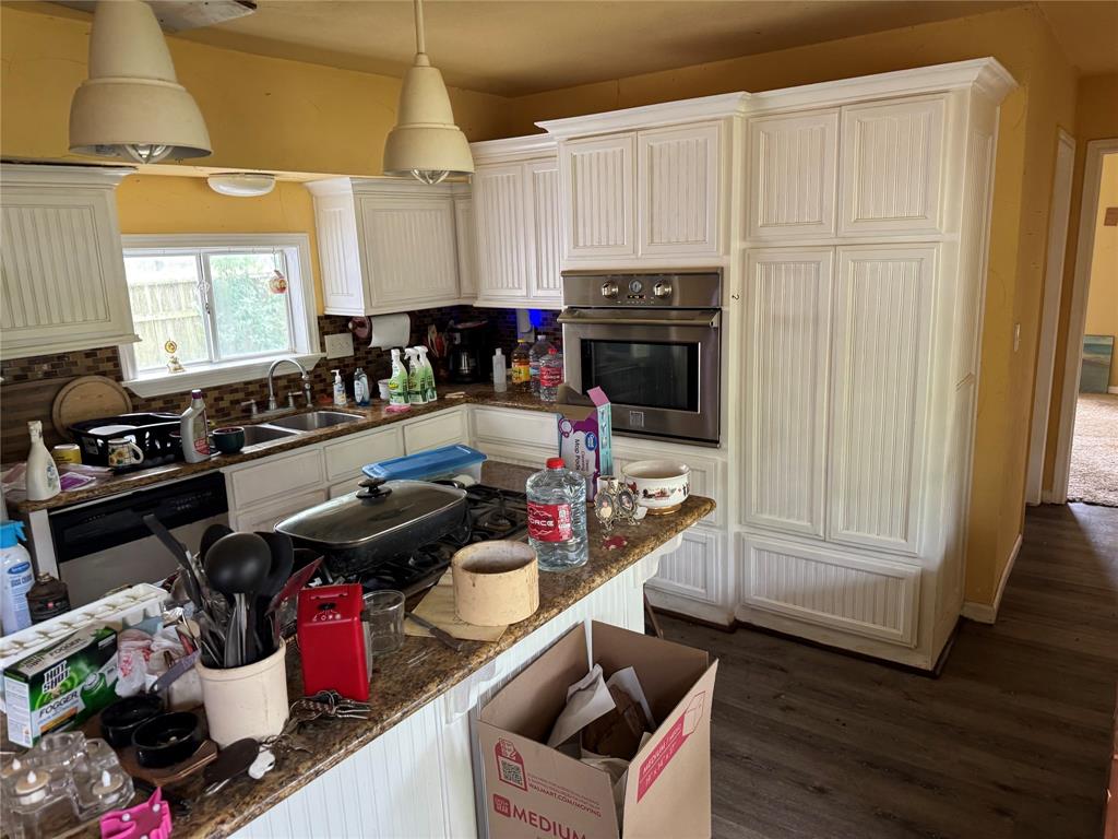 405 Nevils Street, Bridge City, Texas image 6