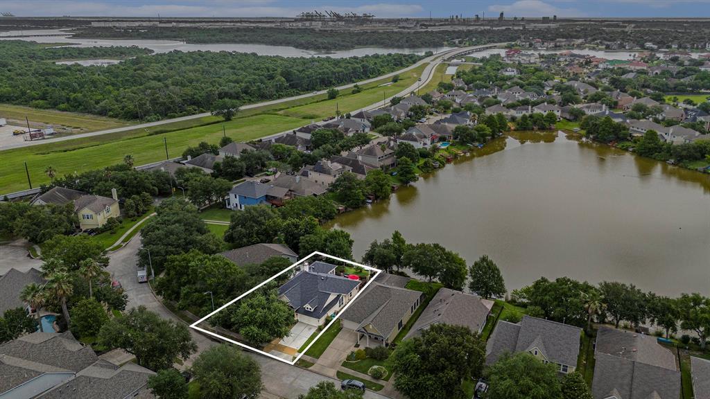 1630 Pebble Banks Lane, Seabrook, Texas image 34