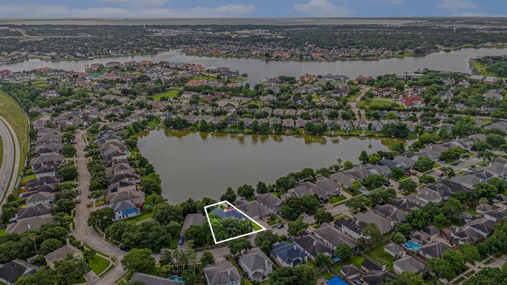 1630 Pebble Banks Lane, Seabrook, Texas image 44