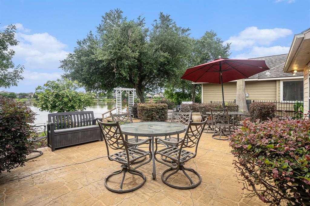 1630 Pebble Banks Lane, Seabrook, Texas image 27