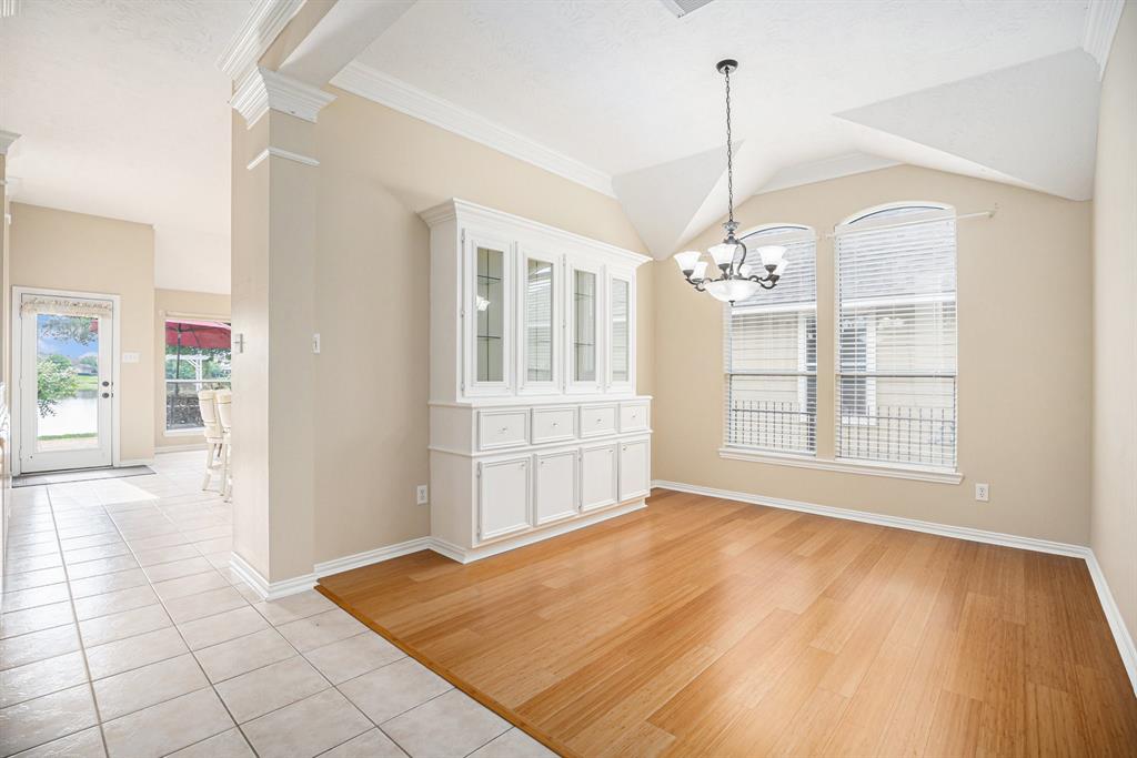 1630 Pebble Banks Lane, Seabrook, Texas image 10