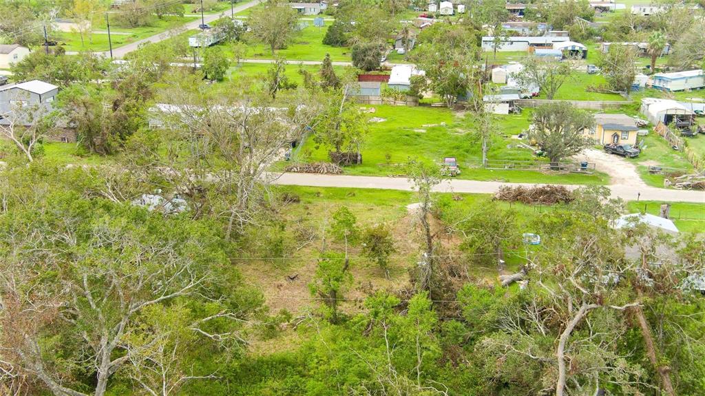 131 Coker Street, Jones Creek, Texas image 3