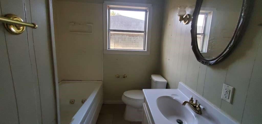 6136 25th Street, Groves, Texas image 12