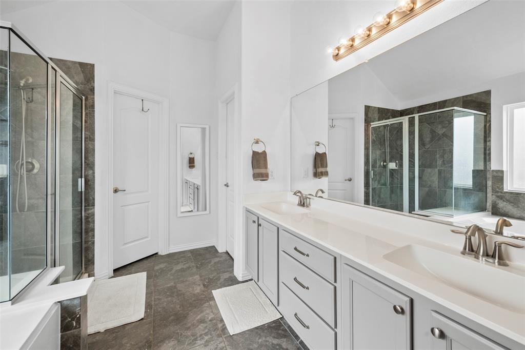 94 Rio Grande Drive, Baytown, Texas image 32