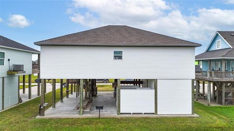 A home in Crystal Beach