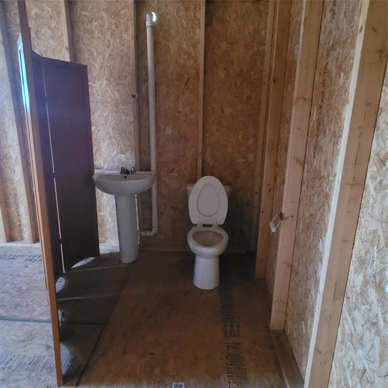 1058 O Neil Road, Crystal Beach, Texas image 8