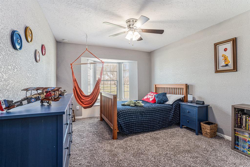 1201 W Edgewood Drive, Friendswood, Texas image 23