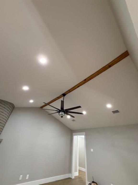 674 Meadowgreen Drive, Port Neches, Texas image 2