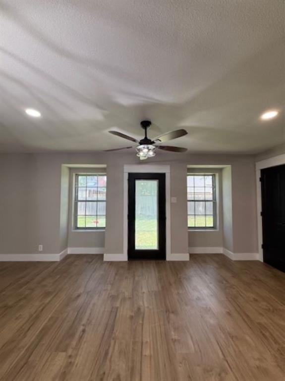 674 Meadowgreen Drive, Port Neches, Texas image 7