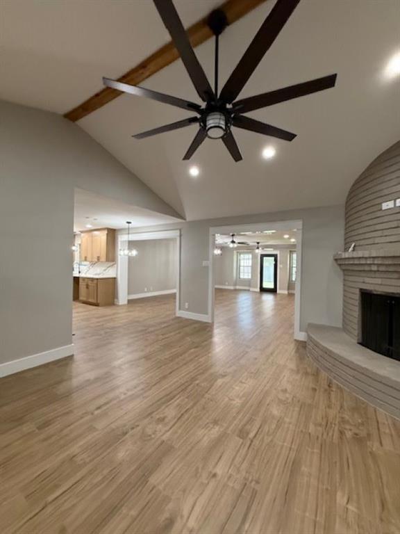 674 Meadowgreen Drive, Port Neches, Texas image 9