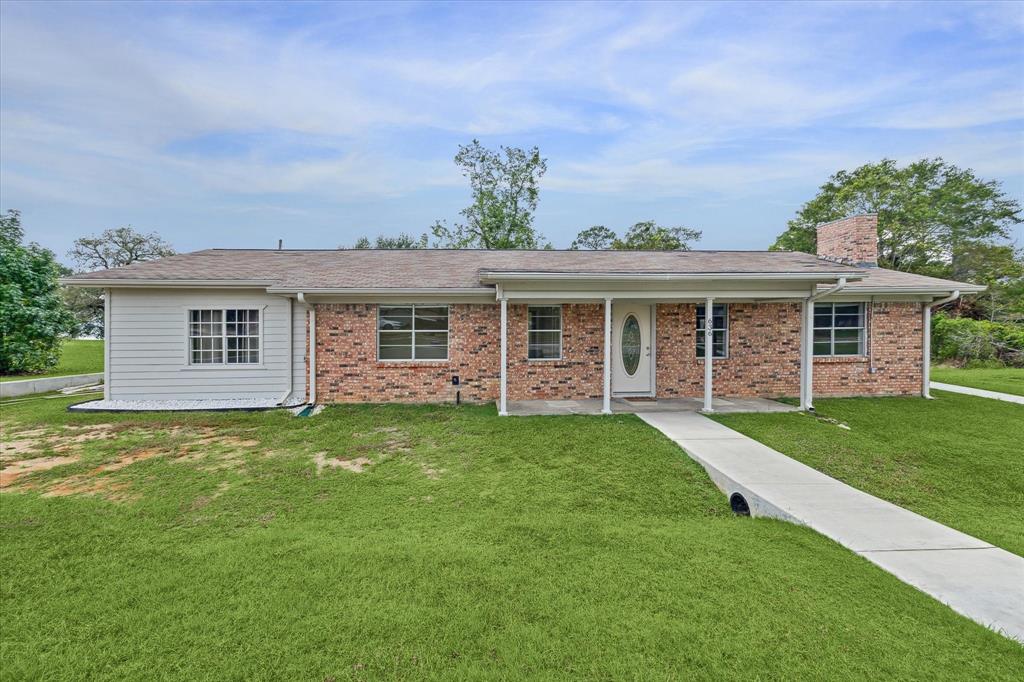 636 S Fm 356, Onalaska, Texas image 3