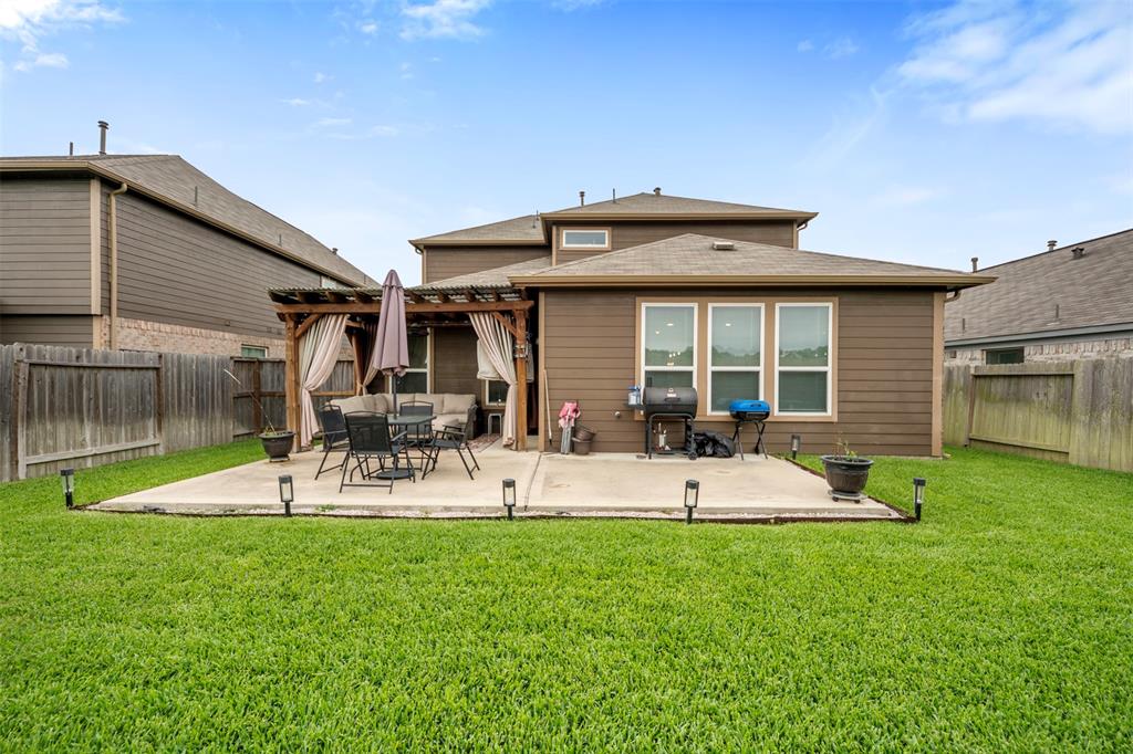 8818 Dalmatian Way, Rosharon, Texas image 35