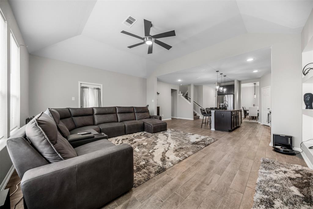 8818 Dalmatian Way, Rosharon, Texas image 17