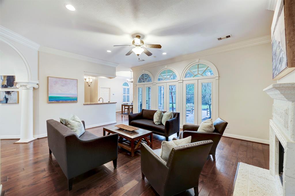 Photo 18 of 41 of 255 Plantation Road house