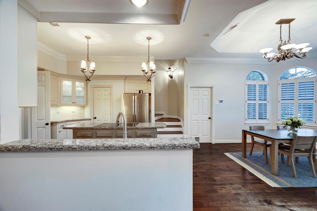Photo 16 of 41 of 255 Plantation Road house