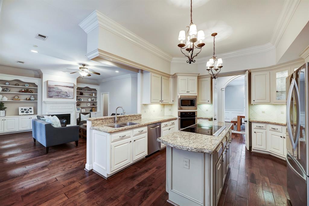 Photo 4 of 41 of 255 Plantation Road house